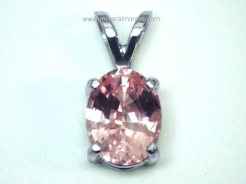 Padparadscha Sapphire Jewelry: padparadscha necklaces and padparadscha rings